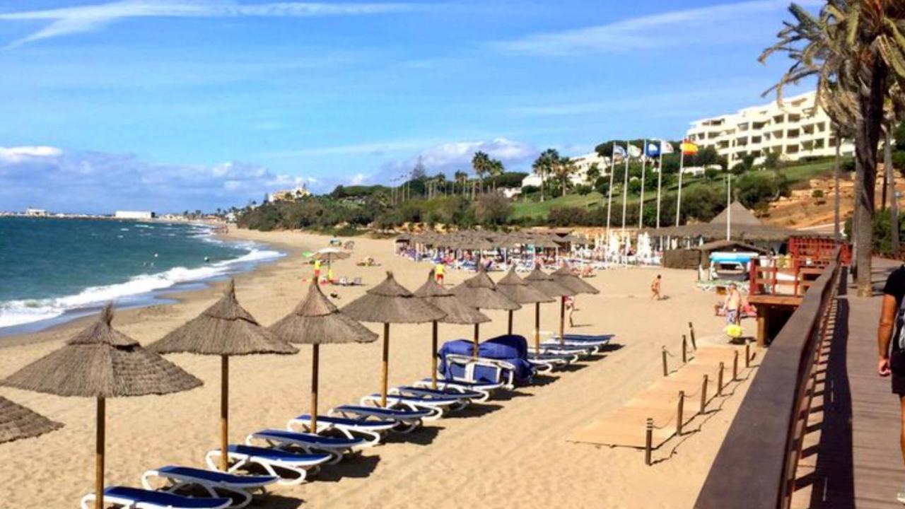 Mijas Costa - Beachside Apartment-B Sitio de Calahonda Extérieur photo